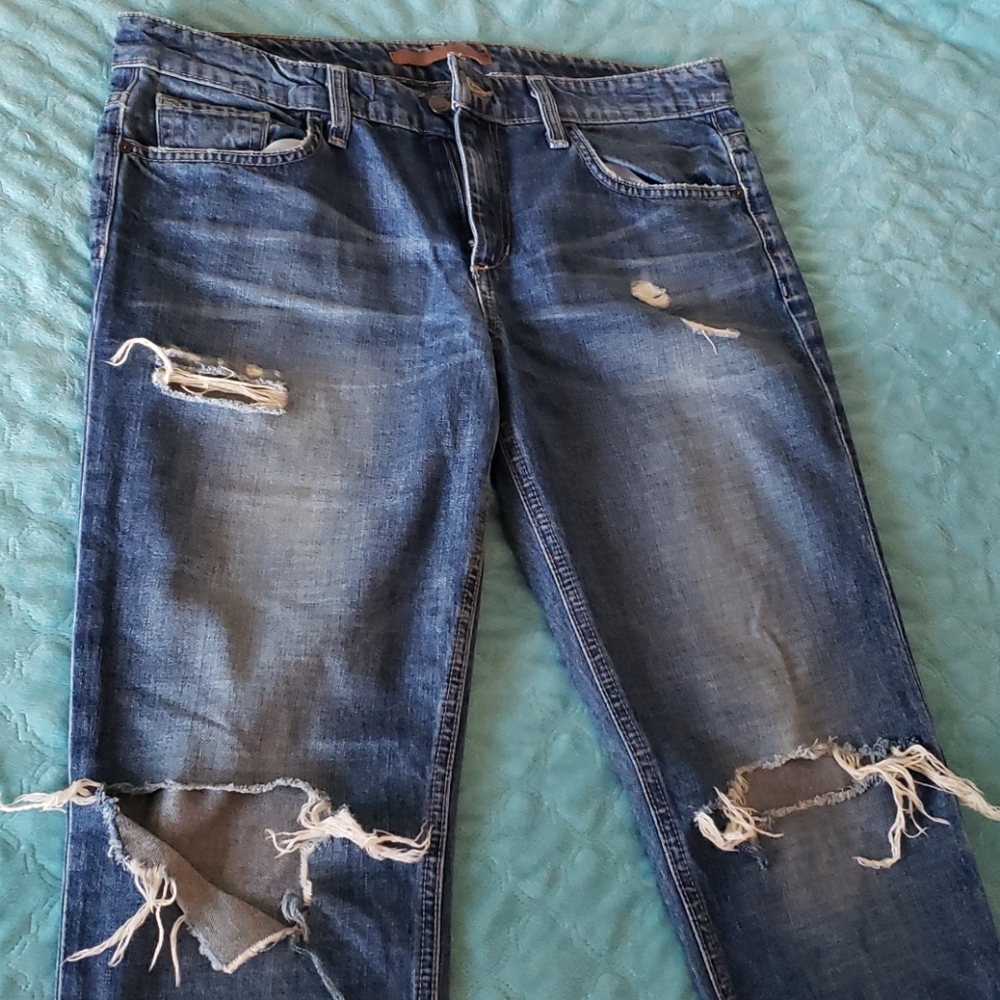 Straight mom jeans